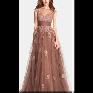 Teri Jon, formal gown, new, 100 % Polyester